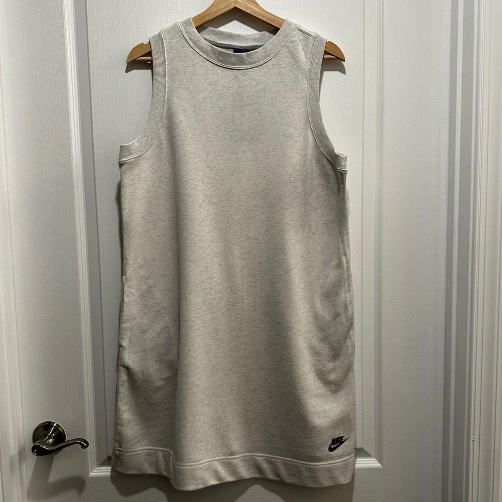 Woman’s Nike Sleeveless Athletic Dress with Pockets